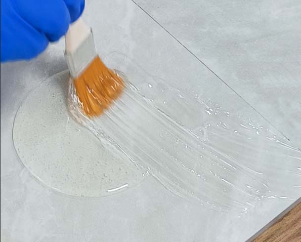 高硬度免砸砖透明天冬聚脲防水胶